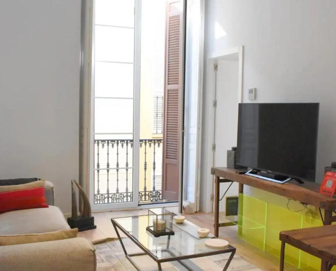 Holidays2Malaga Azucena Old Town Apartment