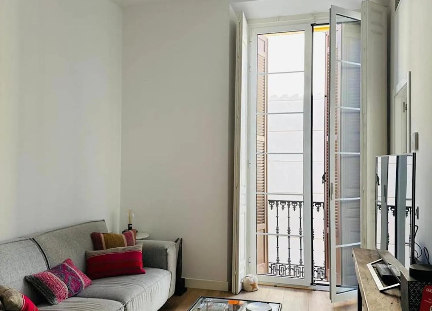 Apartment Holidays2Malaga Azucena Old Town Spain